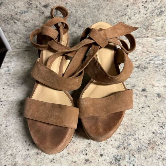 Alexandre Birman suede ankle strap wedge sandal - Picture 2 of 5